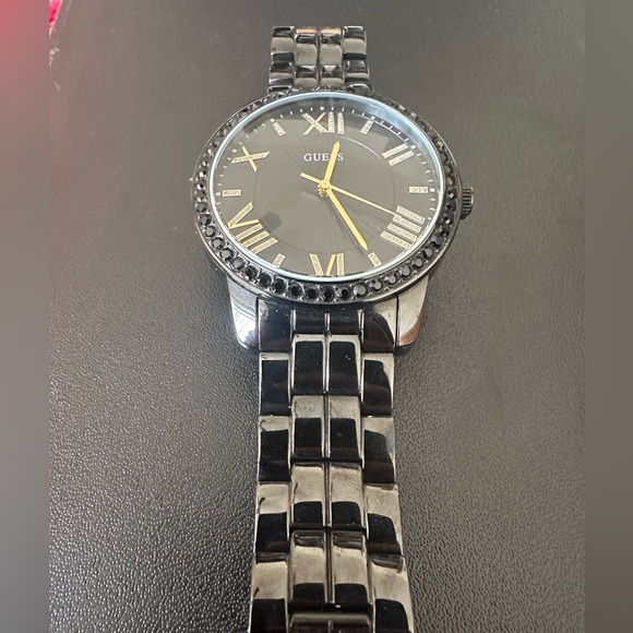 Black guess watch - Picture 5 of 5